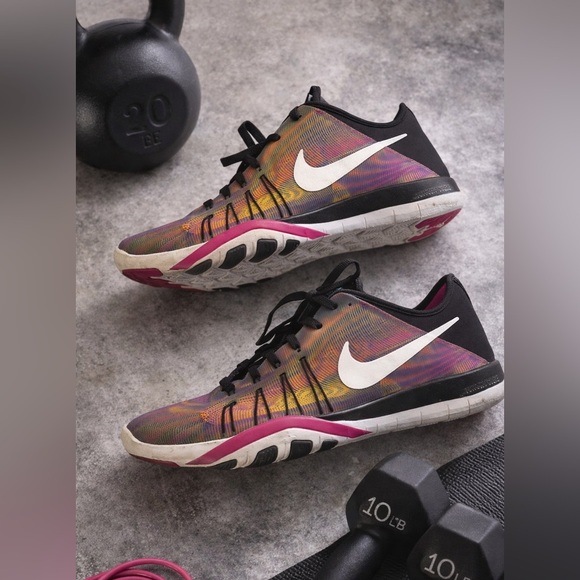 Nike Women's Multicolor Training Sneakers Shoes Size 9.5 Used - Picture 12 of 12